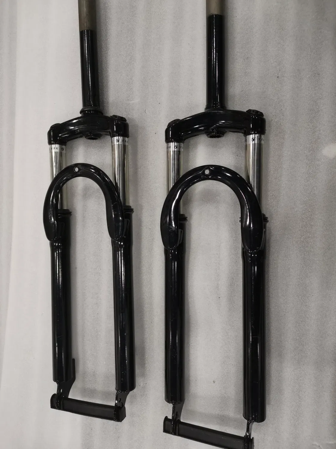 The Latest Road Disc Brake Front Fork 700c Road Bike Full Carbon Fiber Disc Brake Bicycle Front Fork